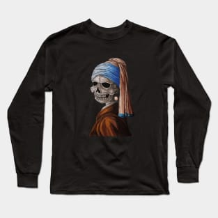 Skull with the pearl earring Long Sleeve T-Shirt